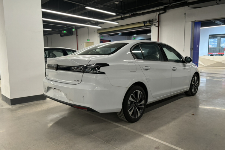 标致408 2024款 360THP 龘龘款 拉图版车身外观6003