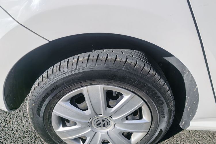 大众 Polo 2013款 1.4L 手动风尚版车身外观6004