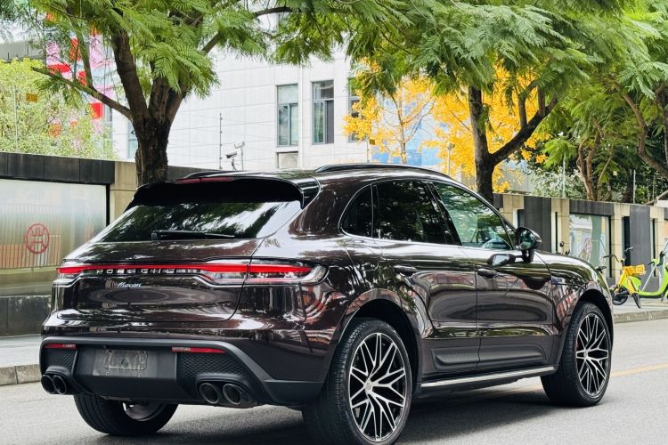 保时捷 2022款 Macan 2.0T车身外观6009