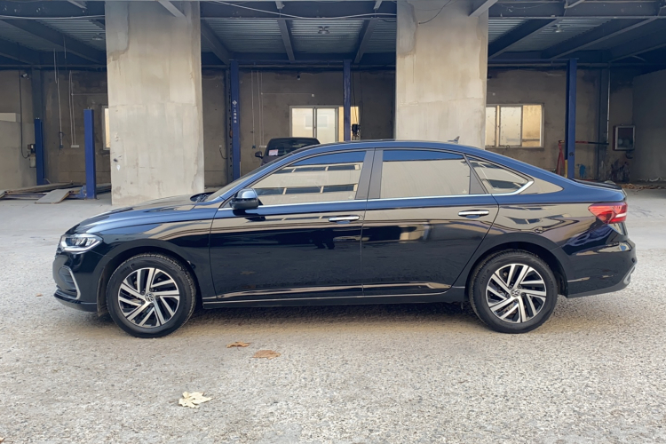 大众 朗逸 2023款 280TSI DSG满逸版车身外观6008