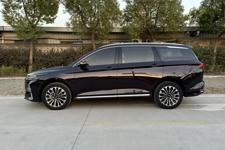 五菱汽车 五菱凯捷 2023款 2.0L DHT奢享型车身外观6008