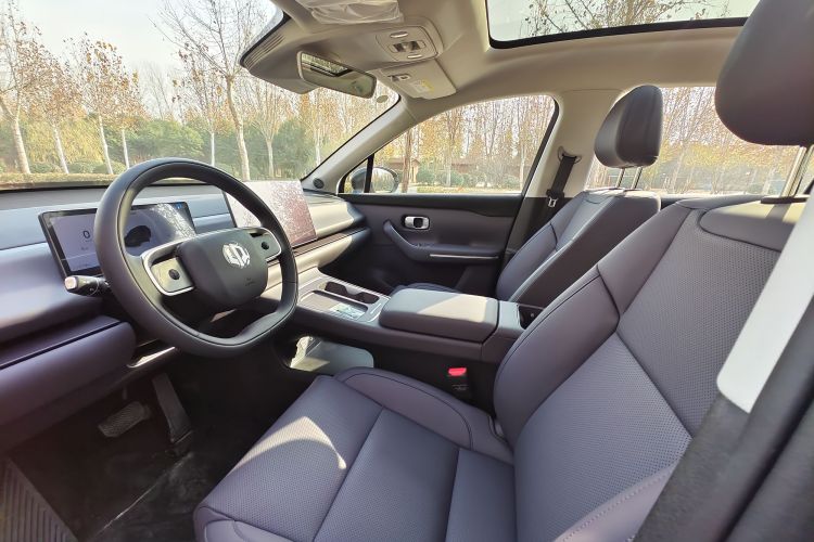 零跑汽车 零跑C10 2026款 605激光雷达版中控内饰7002