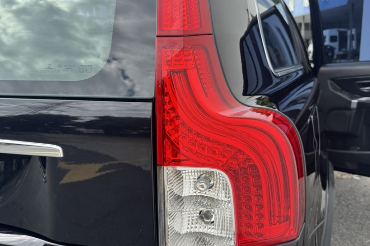 沃尔沃 XC Classic 2014款 T5 豪华版车身外观6006