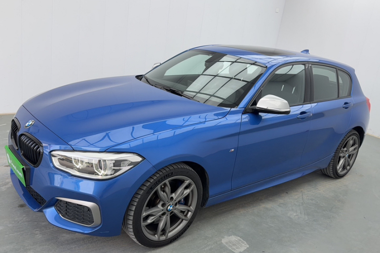 宝马1系(进口) 2018款 120i M运动套装车身外观6009