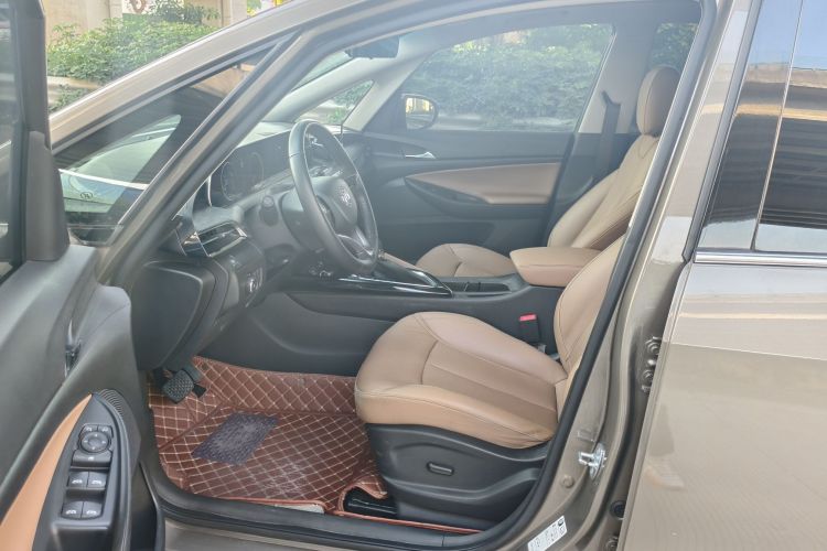 别克GL6 2021款 323T 轻混动互联豪华型中控内饰7002