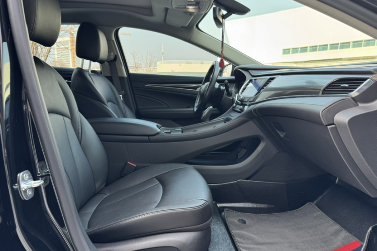 别克 君越 2022款 652T 豪华型局部细节41