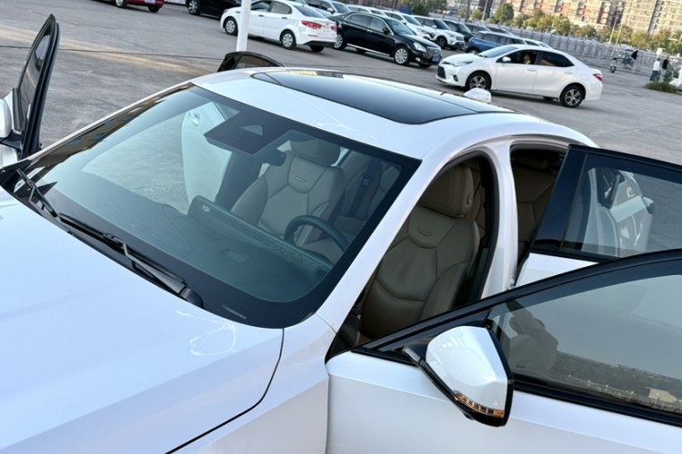 凯迪拉克CT5 2024款 28T 尊贵型车身外观6005