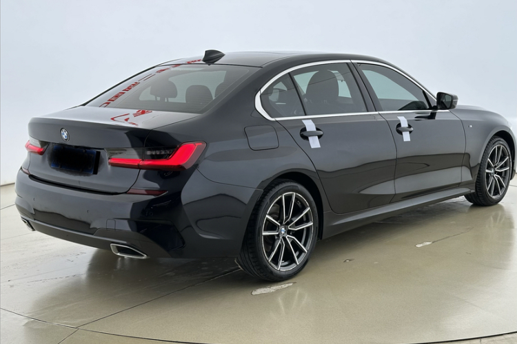 宝马3系 2021款 改款 320Li M运动套装车身外观6006