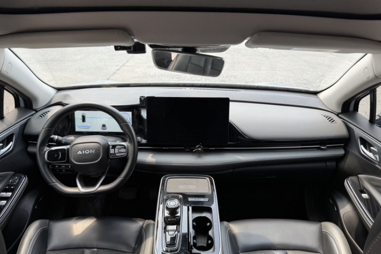 埃安 AION S Plus 2022款 80 科技版中控内饰7001