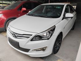 现代 瑞纳 2014款 1.4L 手动智能型GLS