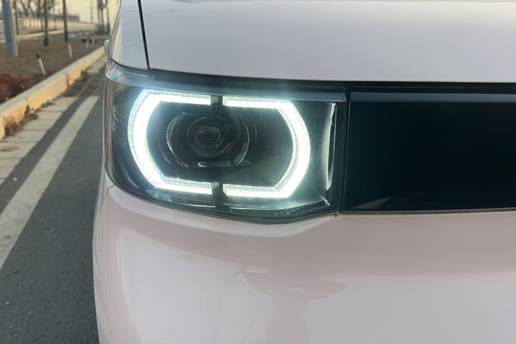 五菱汽车 宏光MINIEV 2021款 马卡龙臻享款 三元锂车身外观6007