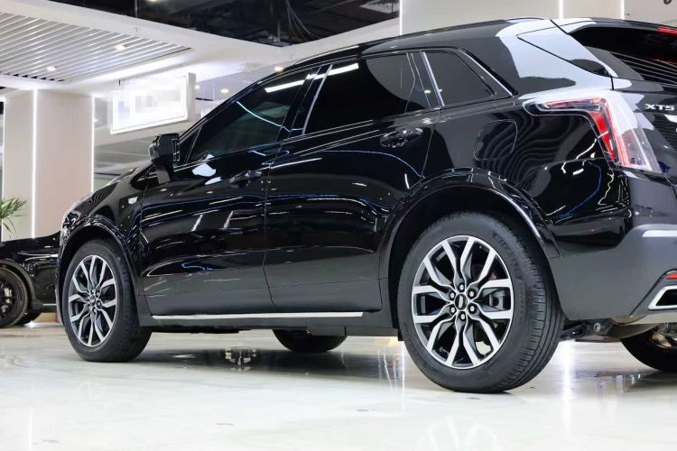 凯迪拉克XT5 2022款 2.0T 四驱尊贵型车身外观6009