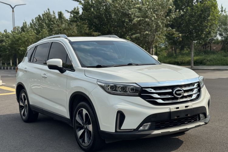 广汽传祺 传祺GS4 2018款 235T 自动两驱至尊版车身外观6009