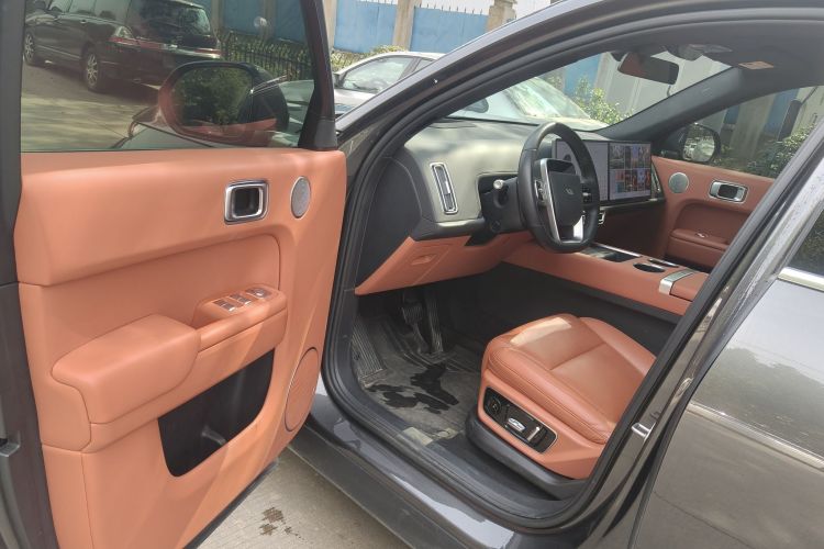 理想汽车 理想L7 2023款 Pro中控内饰7001