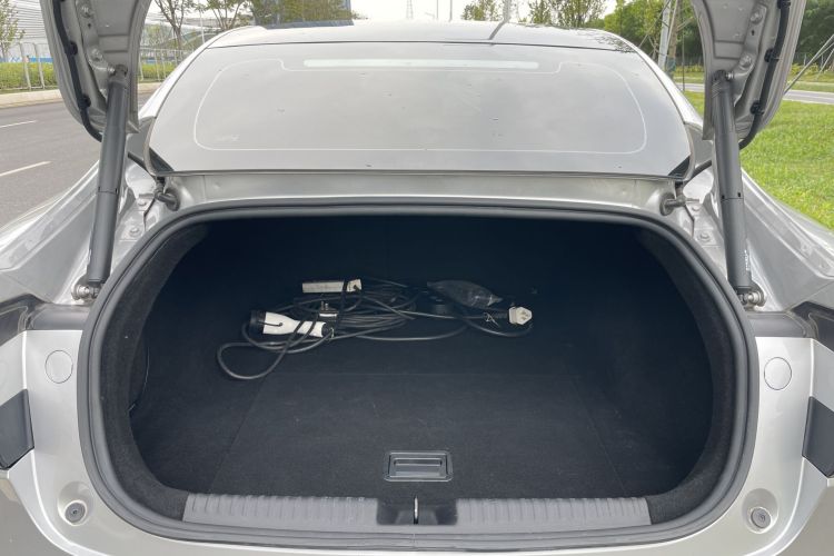 小鹏P7 2023款 P7i 702 Pro局部细节23