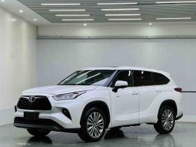 丰田 汉兰达 2024款 2.5L智能电混双擎四驱至尊版 7座