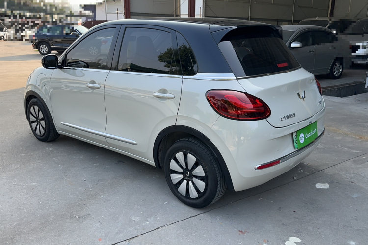 五菱汽车 五菱缤果 2023款 333km 灵犀互联+款车身外观6007