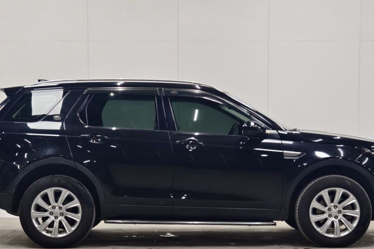 路虎 发现神行 2019款 240PS SE版 国VI车身外观6009