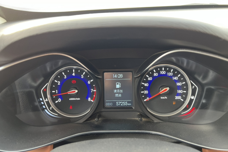 北京汽车 绅宝X35 2016款 1.5L 手动豪华版中控内饰15