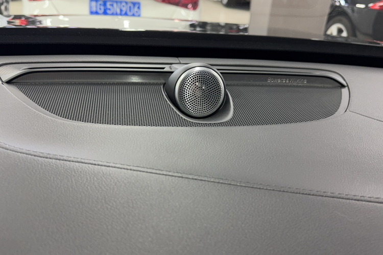 沃尔沃XC90新能源 2021款 E驱混动 T8 智尊豪华版 7座中控内饰7007