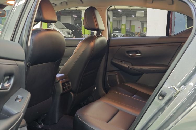 日产 轩逸 2021款 1.6L XL CVT悦享版中控内饰7003