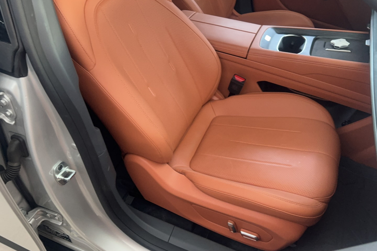 东风奕派 eπ007 2025款 纯电 565四驱Max领航版局部细节41