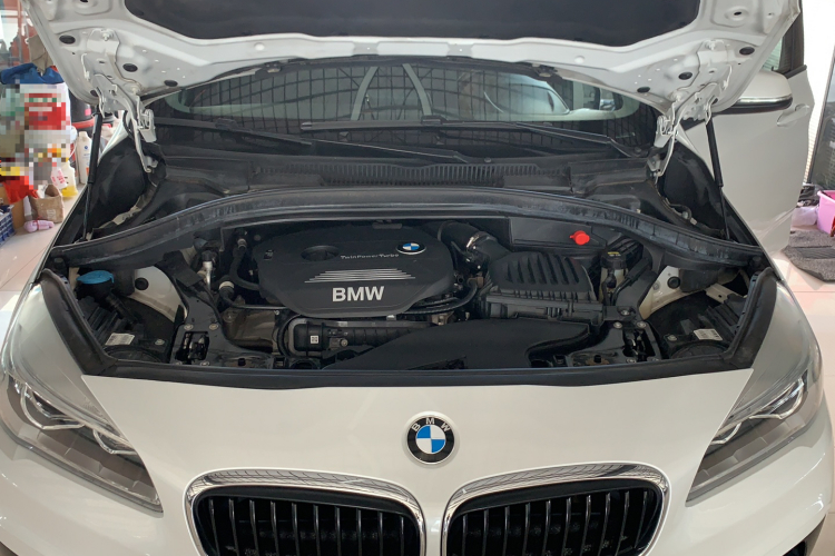 宝马2系旅行车 2016款 218i 运动设计套装局部细节24