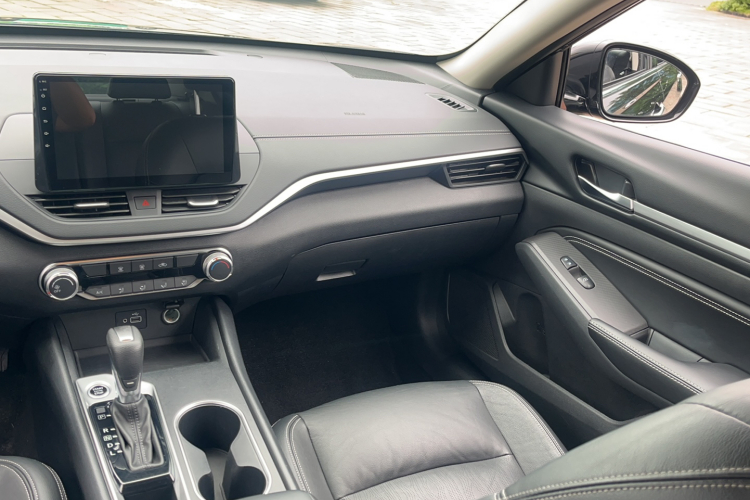 日产 天籁 2021款 2.0L XE 专享版中控内饰7003
