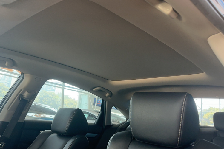 本田 英仕派 2019款 260TURBO 精悦版 国VI局部细节22