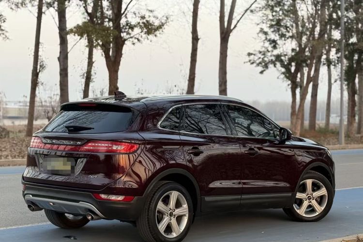 林肯MKC 2017款 2.0T 两驱尊享版车身外观6002