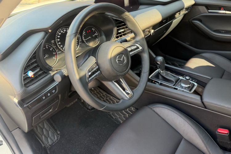 马自达3 昂克赛拉 2021款 2.0L 自动质雅版中控内饰7007