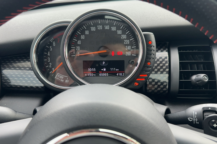 MINI 2016款 2.0T COOPER S 五门版中控内饰15