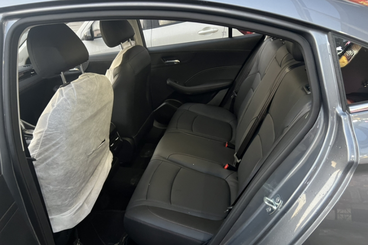 荣威i5 2026款 1.5L CVT豪华版中控内饰7003