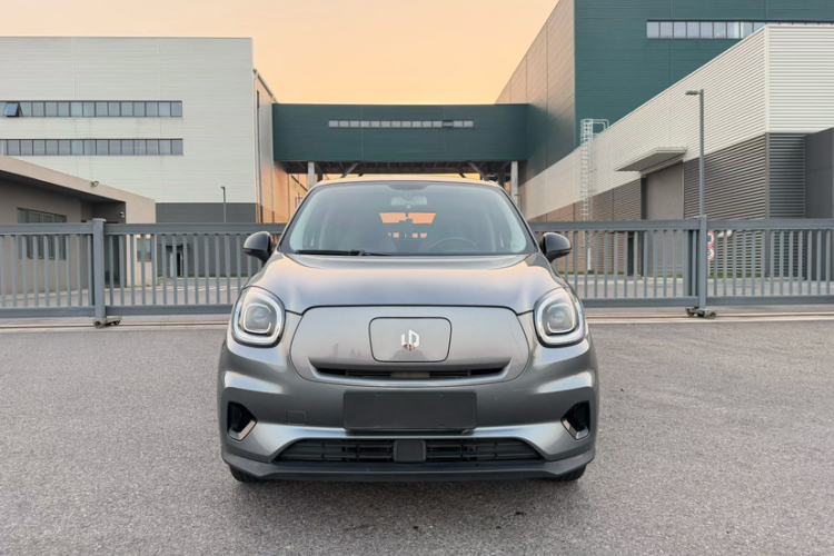 零跑汽车 零跑T03 2022款 炫晶版车身外观6002