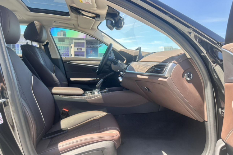 宝马5系新能源 2020款 里程升级版 530Le 豪华套装局部细节41