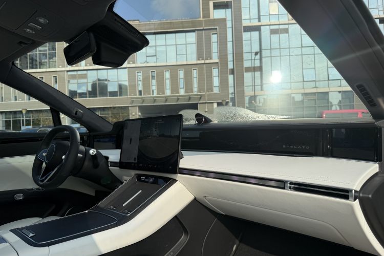 鸿蒙智行 享界S9 2024款 纯电 Ultra 四驱旗舰版中控内饰7015