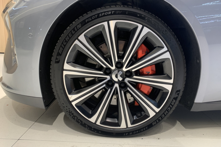 蔚来ET7 2024款 75kWh 行政签名版车身外观6003