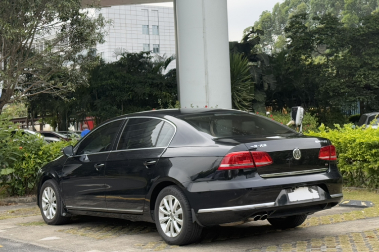 大众 迈腾 2015款 1.8TSI 领先型车身外观6008