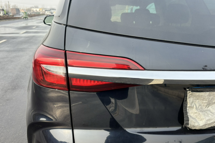 别克 昂科旗 2020款 28T 两驱尊贵型车身外观6008