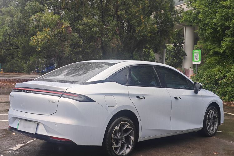 埃安 AION S MAX 2024款 80 星辰版 三元锂车身外观6004