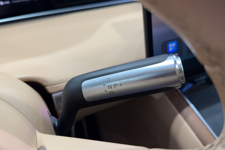 鸿蒙智行 享界S9 2024款 纯电 Ultra 四驱旗舰版局部细节18