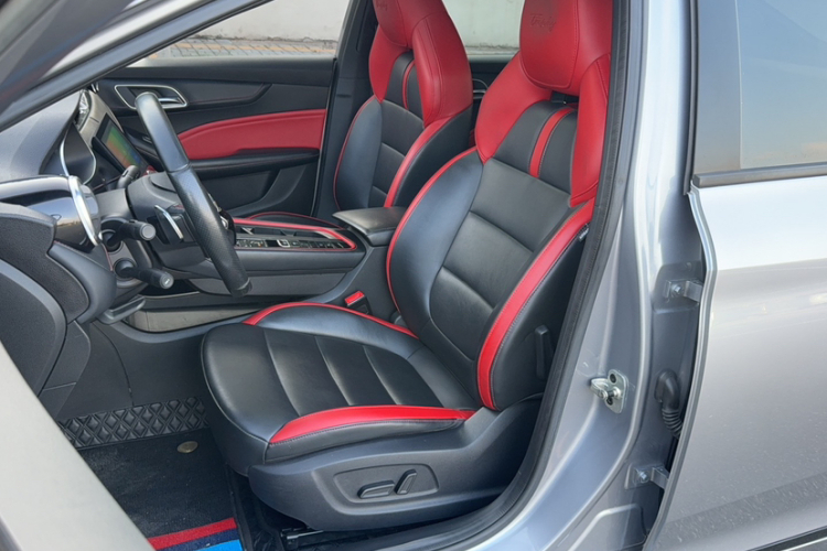 名爵 MG6 2020款 1.5T 自动Trophy豪华版局部细节19