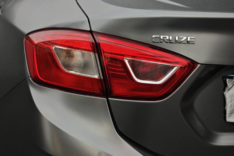 雪佛兰 科鲁兹 2017款 1.5L 自动先锋天窗版车身外观6009