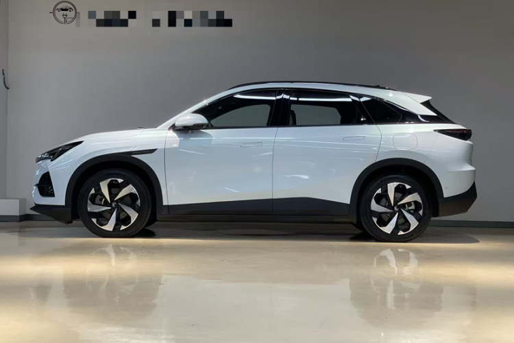 ARCFOX极狐 极狐 阿尔法T5(ARCFOX αT5) 2025款 520 MAX车身外观6001