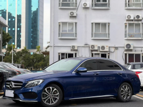 奔驰C级 2018款 C 180 L 时尚型运动版