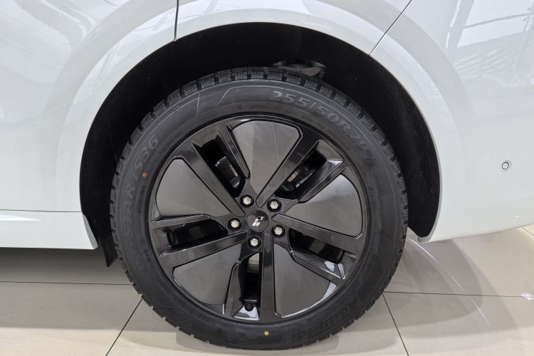 理想汽车 理想L6 2024款 Pro车身外观6004