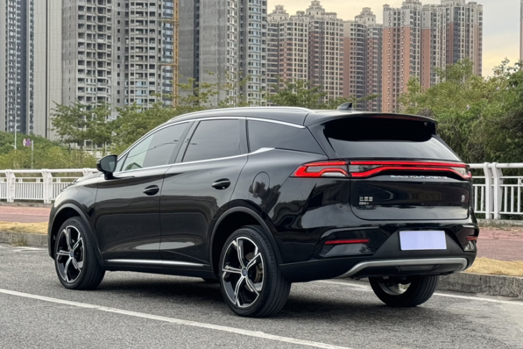 比亚迪 唐新能源 2021款 DM-i 112KM 尊贵型车身外观6003