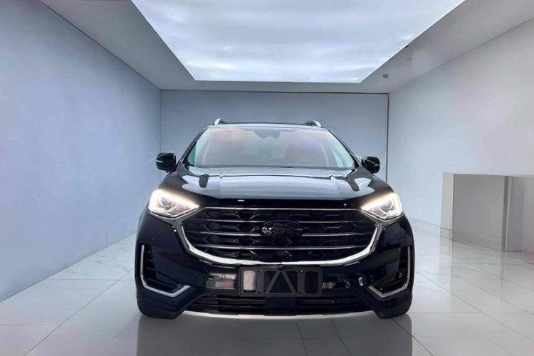 福特 锐界 2021款 PLUS EcoBoost 245 两驱豪锐型 7座车身外观6009