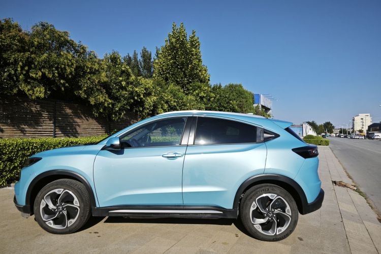 思铭 东风本田M-NV 2023款 尚逸版车身外观6007