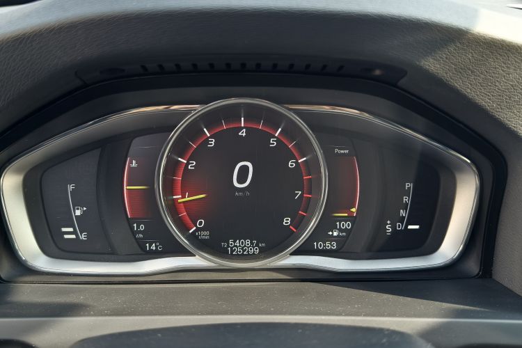 沃尔沃S60 2017款 S60L T5 智驭版中控内饰15